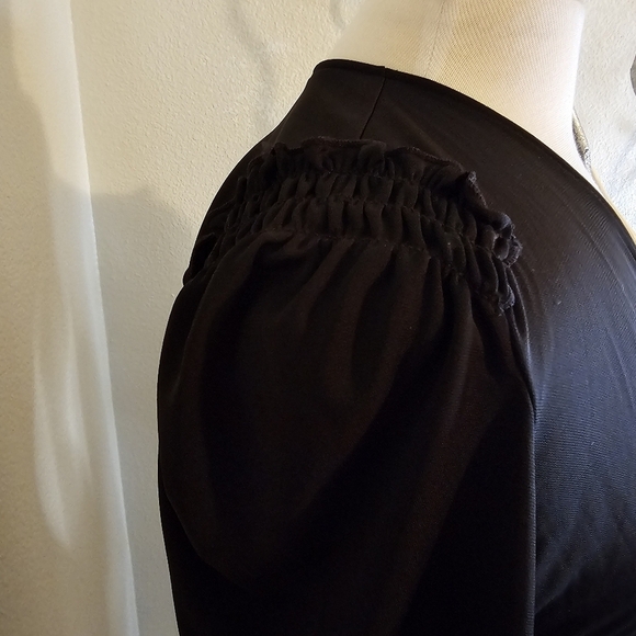 Wrap Dress - Picture 3 of 4